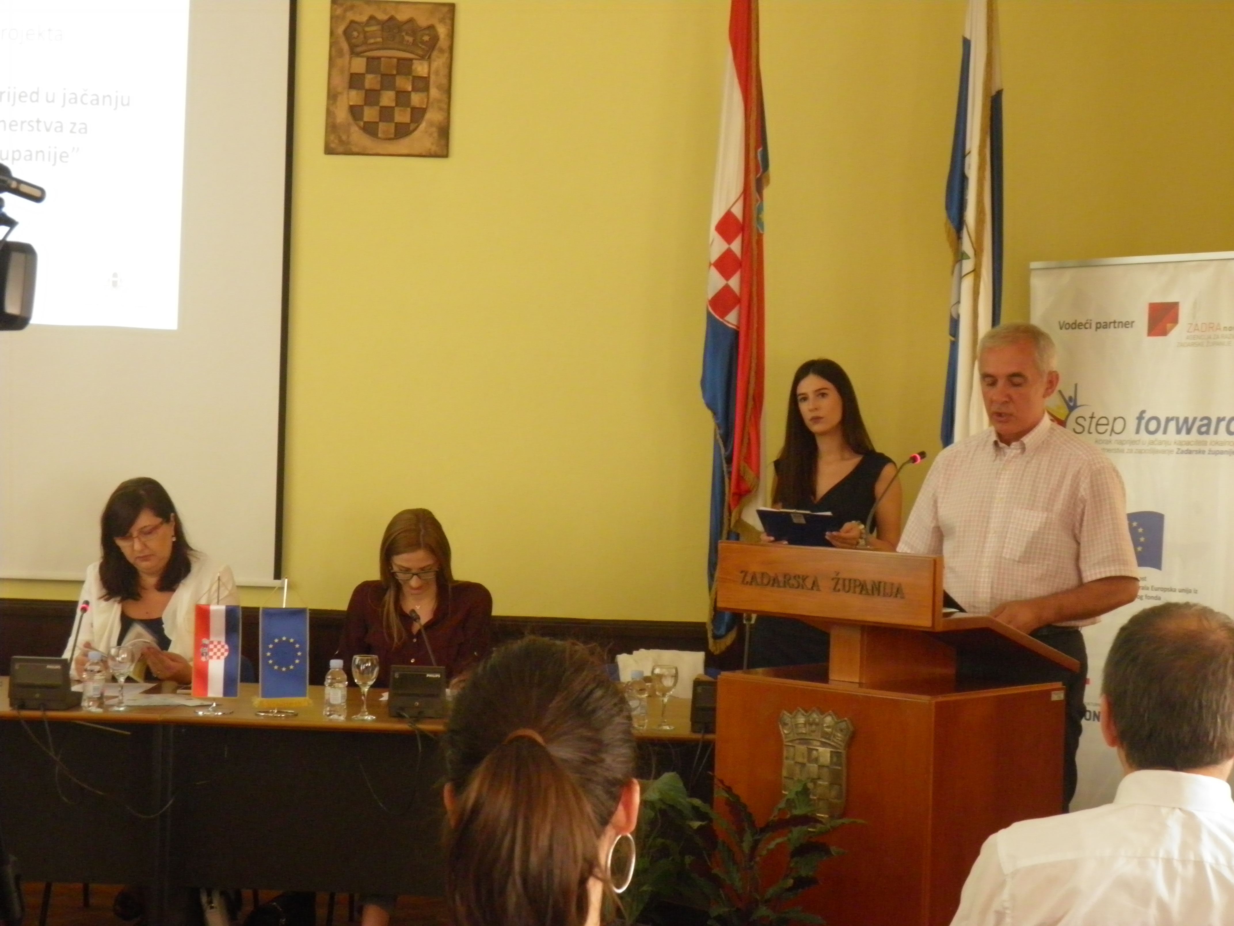 Održana završna konferencija projekta „STEP FORWARD – korak naprijed u jačanju kapaciteta Lokalnog partnerstva za zapošljavanje Zadarske županije“